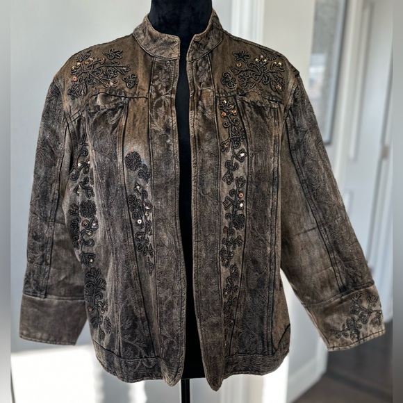 ✨VTG✨Coldwater Creek Women's Brown &
Orange Jacket Embroidered & Sequins Size PL - Picture 10 of 11